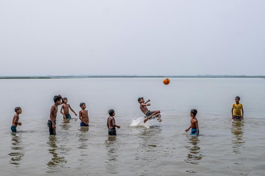 competitive girls softball team